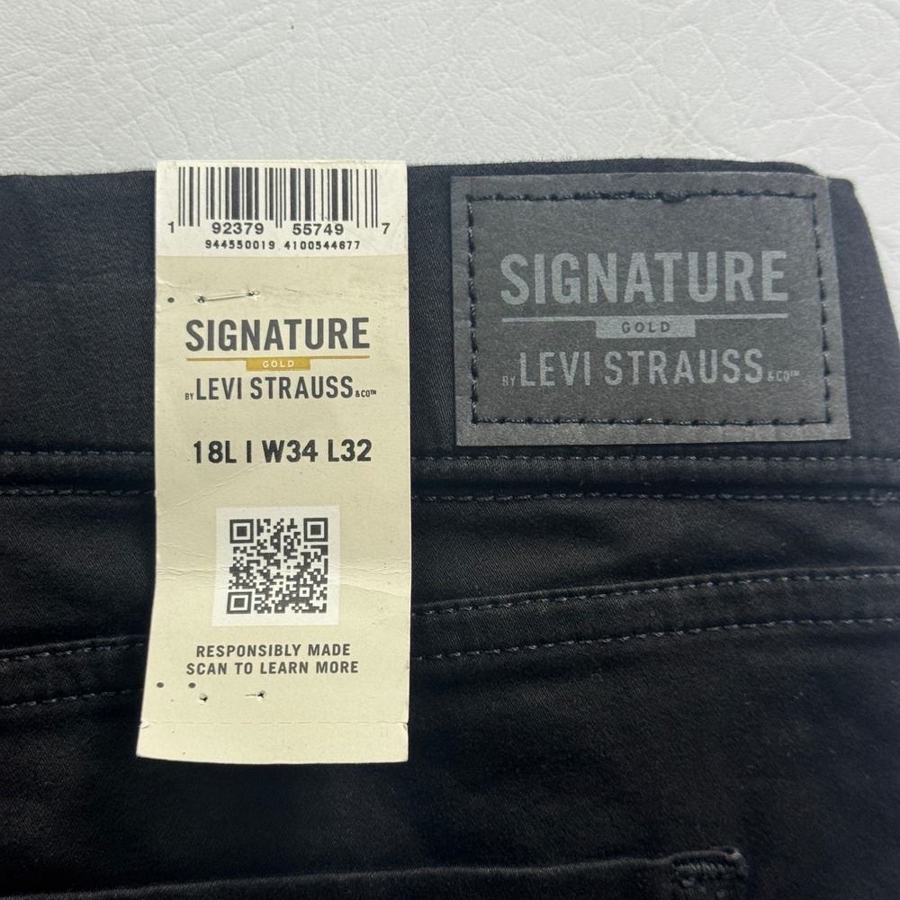 Signature Levi Strauss Totally Shaping Pull-On Skinny Black Jeans 18L W34 L32 - Picture 8 of 16